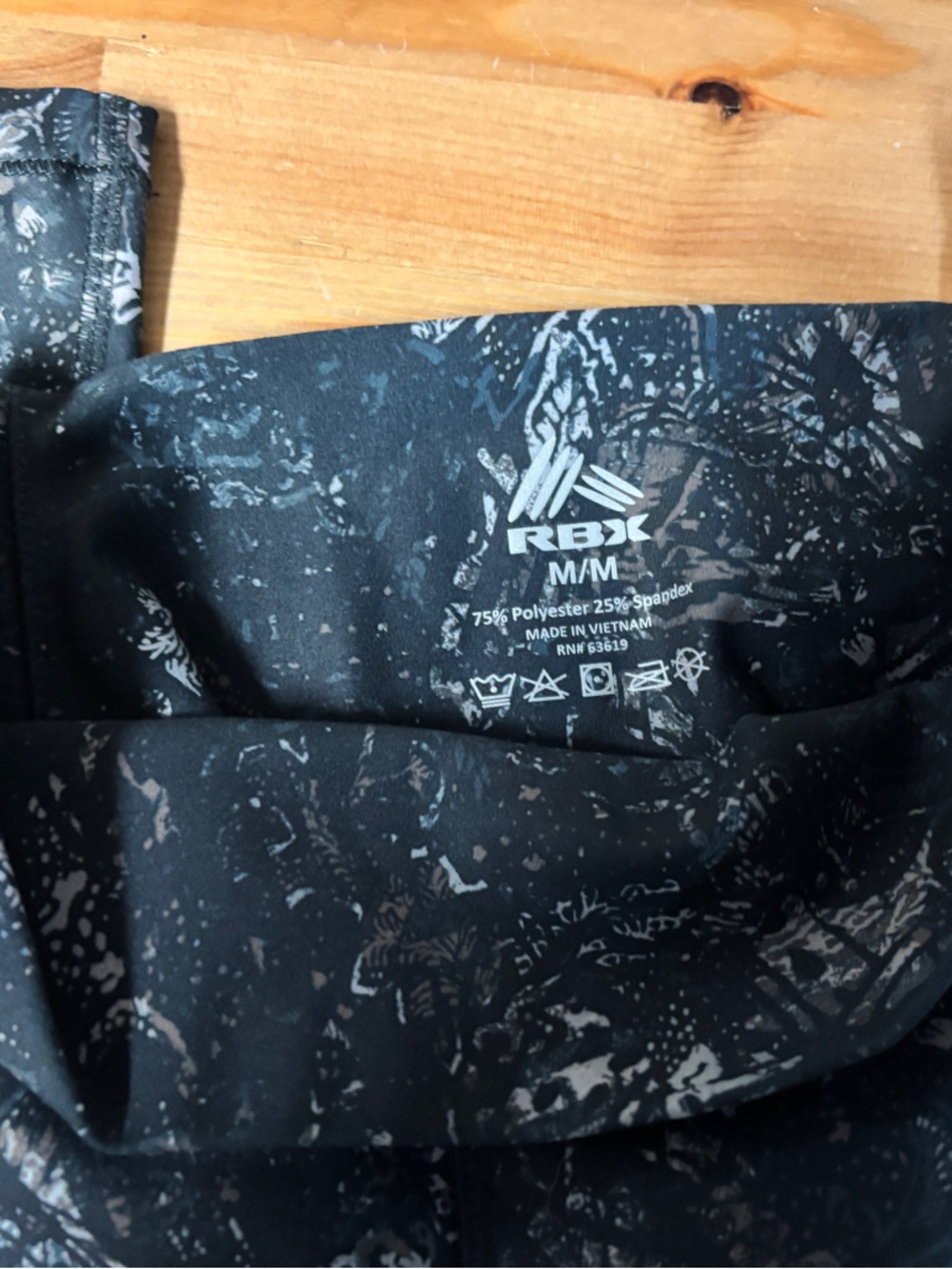 RBX Athletic Cream Tank with Black Patterned Leggings (Set) - Size Medium
NWOT - Picture 6 of 8